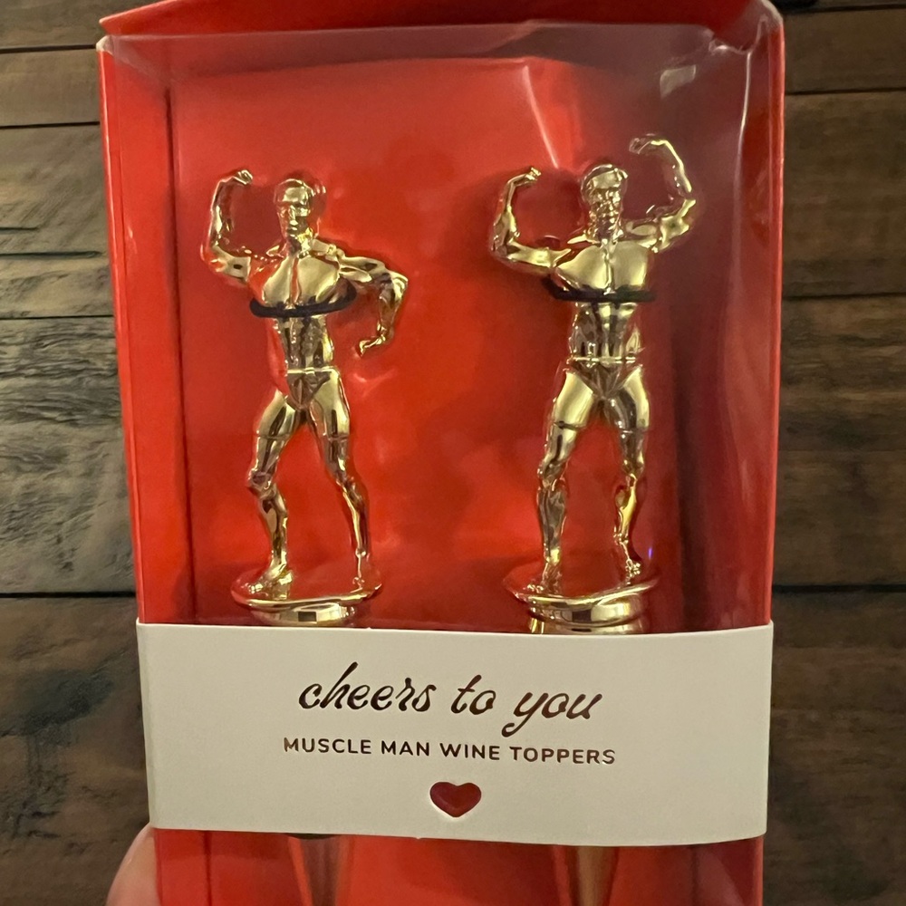 Garven Dining Trophy Style Muscle Man Wine Toppers